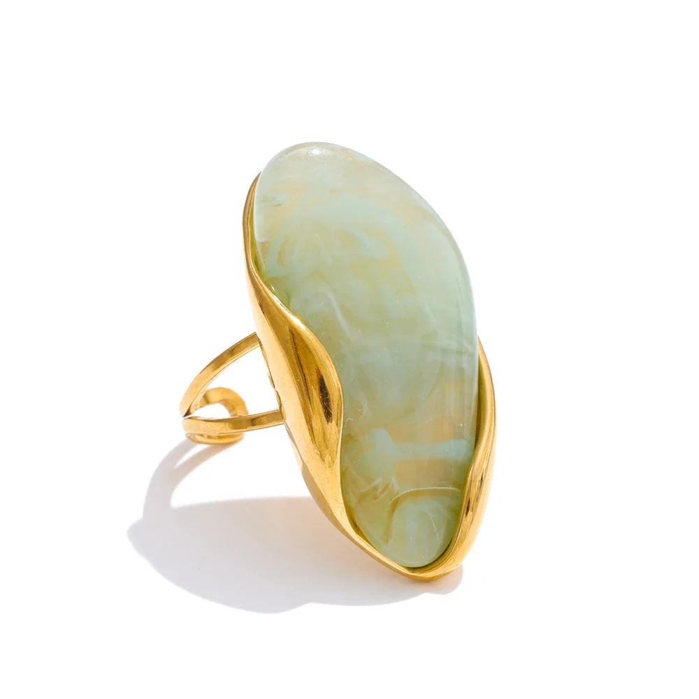 Geometrisk ring i resin Vulla | Rosendal