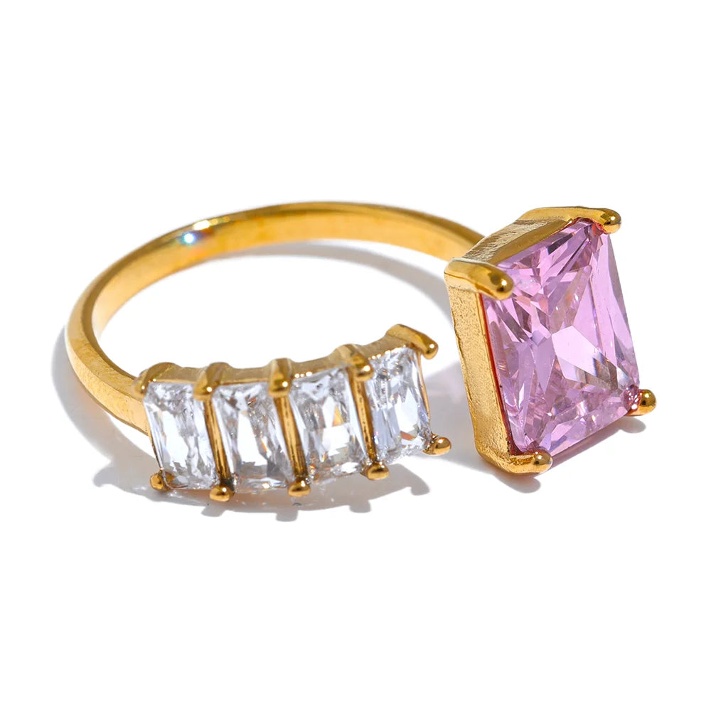 Asymmetrisk Elegant Prisma Ring" in Danish without "LUNVIA" and replacing it with "Rosendal" would be: 

"Rosendal Asymmetrisk Elegant Prisma Ring