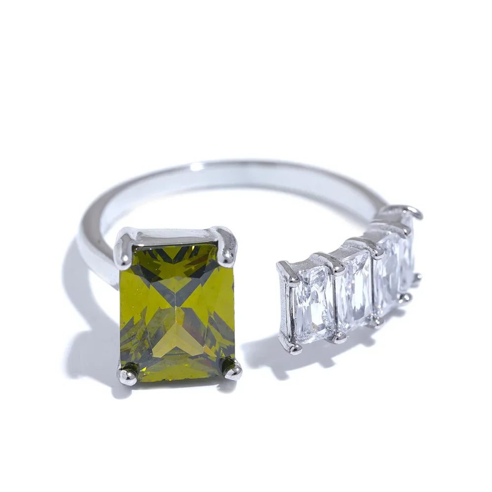 Asymmetrisk Elegant Prisma Ring" in Danish without "LUNVIA" and replacing it with "Rosendal" would be: 

"Rosendal Asymmetrisk Elegant Prisma Ring