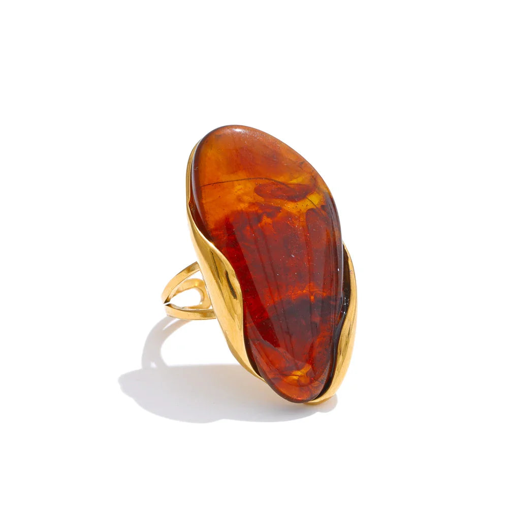 Geometrisk ring i resin Vulla | Rosendal