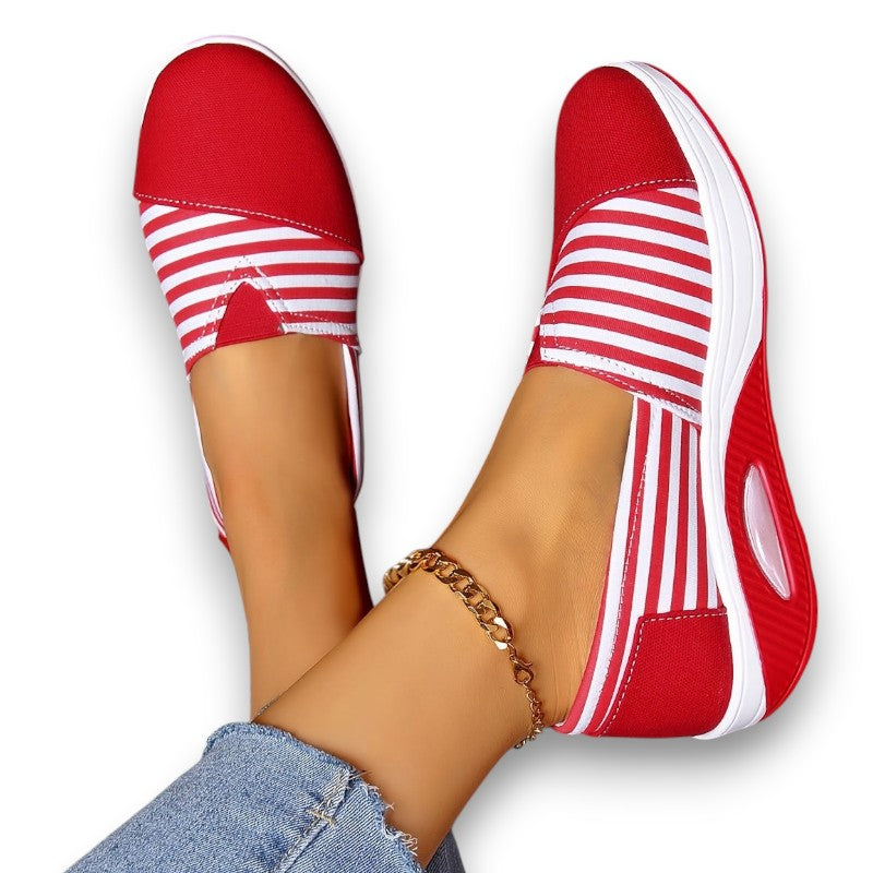 Komfortable slip-on ortopædiske striberede sneakers Pia | Rosendal
