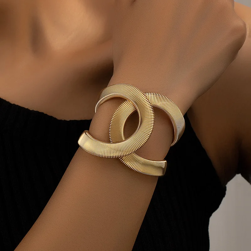 Elegant Guld Dobbelt Armbånd | Rosendal